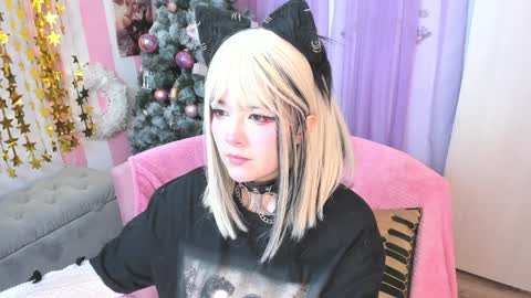Laura online show from 01/10/25, 12:17