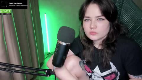 Red online show from 03/04/26, 08:59