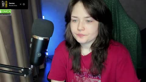 Red online show from 04/10/26, 09:08