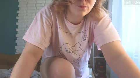 Snapshot of hell_l0ve chatting on 05/01/26, 03:11 Anastasiia online show from 05/01/26, 03:11
