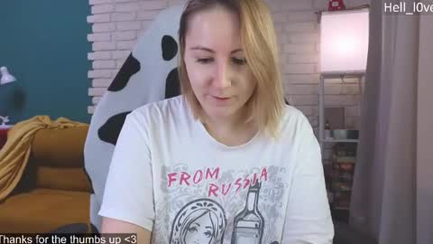 Snapshot of hell_l0ve chatting on 05/07/26, 11:15 Anastasiia online show from 05/07/26, 11:15