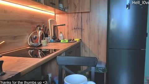 Snapshot of hell_l0ve chatting on 05/10/26, 01:55 Anastasiia online show from 05/10/26, 01:55