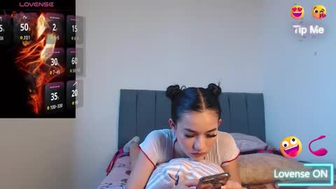 Snapshot of hell_s01 chatting on 03/15/26, 06:36 hell_s01 online show from 03/15/26, 06:36