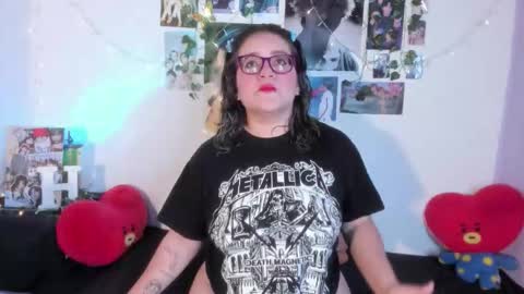 hellen online show from 12/02/25, 04:29