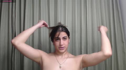 Snapshot of hellen_garcia chatting on 12/03/24, 10:40 Hellen online show from 12/03/24, 10:40