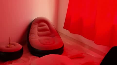 Snapshot of hellen_garcia chatting on 02/12/25, 05:58 Hellen online show from 02/12/25, 05:58