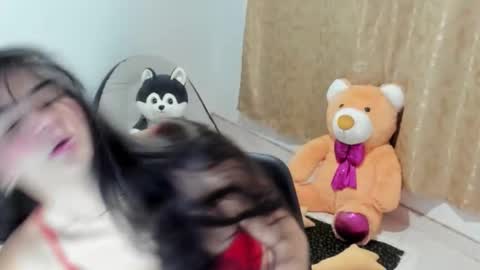 Snapshot of hellen_garcia chatting on 02/22/25, 02:06 Hellen online show from 02/22/25, 02:06