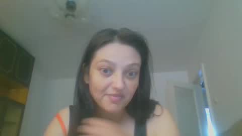 Snapshot of hellen_jessy chatting on 06/07/26, 01:37 Jessy online show from 06/07/26, 01:37