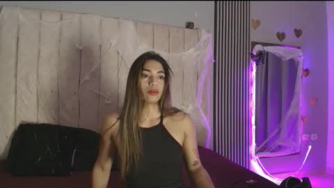 hellen_rice online show from 10/15/25, 10:04