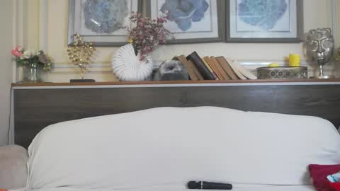    online show from 01/13/25, 10:14