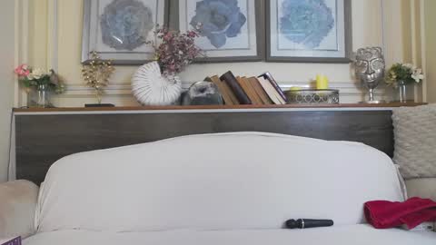    online show from 02/01/25, 04:14