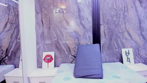 Hellen johanson online show from 02/24/26, 07:23