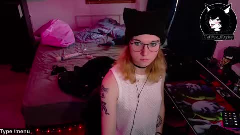 Hayley online show from 06/04/26, 01:55