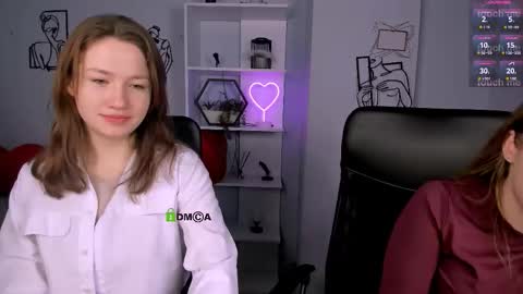 Helli online show from 01/17/26, 08:23