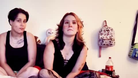 Snapshot of hellienadesroser chatting on 09/25/25, 02:59 HellienaDesroser online show from 09/25/25, 02:59