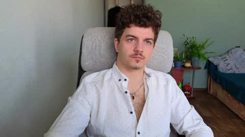 Remy online show from 04/10/26, 06:51