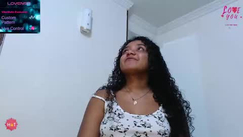 Snapshot of hello_candy chatting on 02/12/25, 02:24 Candy online show from 02/12/25, 02:24