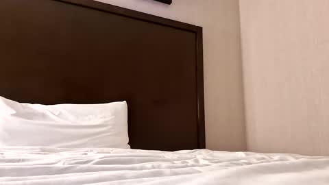 hellokitten123 online show from 03/31/26, 04:02