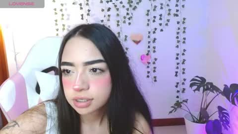 hellokitty_valery1 online show from 07/01/26, 12:12