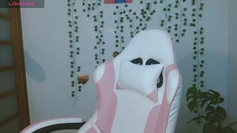 hellokitty_valery1 online show from 07/22/26, 03:20