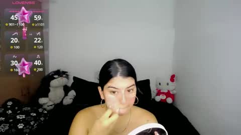 Snapshot of helloo_kityy25 chatting on 06/07/26, 01:32 helloo_kityy25 online show from 06/07/26, 01:32