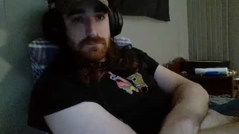 Snapshot of hellothereimcoolyo chatting on 12/29/24, 02:00 longhairbeardedguy online show from 12/29/24, 02:00