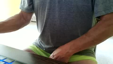 Snapshot of helvella chatting on 07/21/26, 11:45 Helvell online show from 07/21/26, 11:45