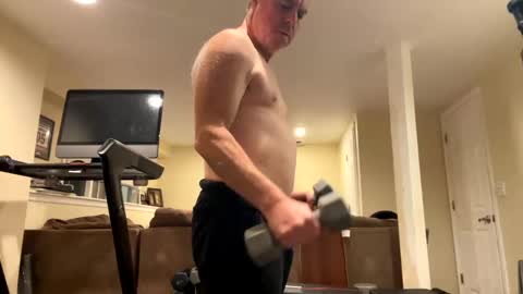 Snapshot of henderson7575 chatting on 10/19/25, 04:24 henderson7575 online show from 10/19/25, 04:24