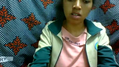 henitsaldy online show from 07/12/26, 03:25