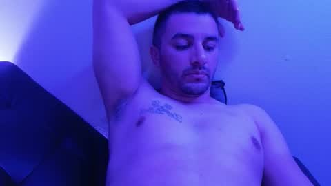 HENNIDRIP online show from 01/11/26, 05:45