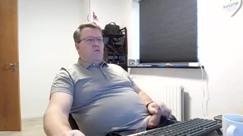 henrikrp1971 online show from 01/24/25, 12:10