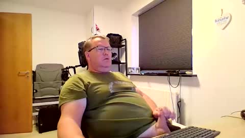 henrikrp1971 online show from 11/13/25, 03:00