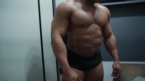 Henri online show from 11/04/25, 01:16