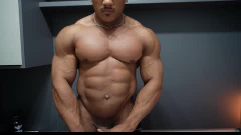 Snapshot of henrimusclee chatting on 03/14/26, 11:32 Henri online show from 03/14/26, 11:32
