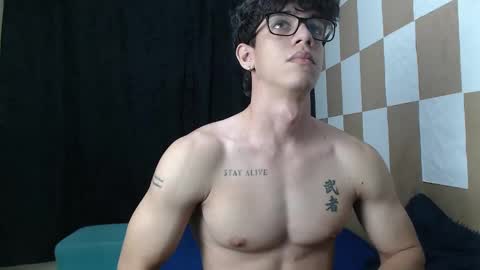 Snapshot of henry_gandy chatting on 01/23/25, 03:32 HENRY GANDY online show from 01/23/25, 03:32