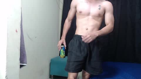 Snapshot of henry_gandy chatting on 01/28/25, 03:57 HENRY GANDY online show from 01/28/25, 03:57