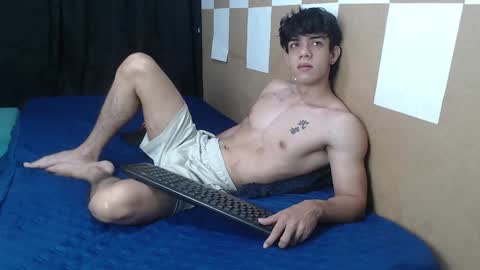 Snapshot of henry_gandy chatting on 02/05/25, 01:00 HENRY GANDY online show from 02/05/25, 01:00