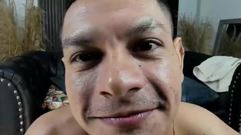 henrydouglas online show from 03/18/26, 06:05