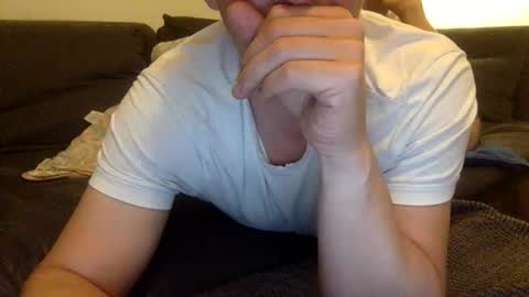 Snapshot of henryhipster chatting on 05/14/26, 10:16 Henryhipster sub spank useme new Europe Twink kiss first fit kinky naughty online show from 05/14/26, 10:16