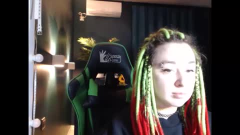 Hentaishiing online show from 04/16/26, 06:09