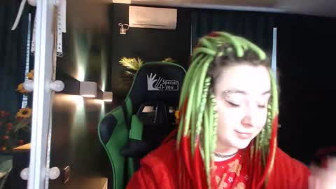 Hentaishiing online show from 04/19/26, 02:05