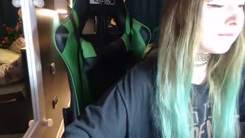 Hentaishiing online show from 08/04/26, 12:52