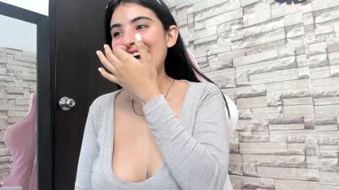 hera_elis online show from 12/31/24, 01:47