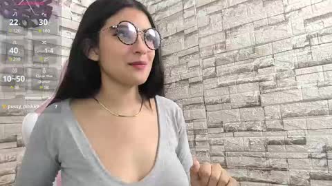 hera_elis online show from 02/13/25, 07:52