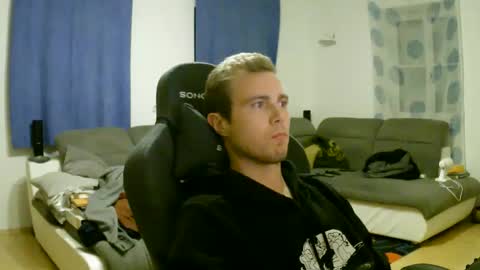 John Pearl online show from 04/14/26, 08:15