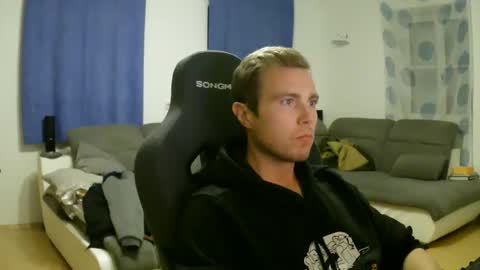 John Pearl online show from 04/24/26, 07:16