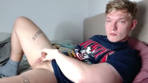 Snapshot of hercules__ chatting on 03/12/26, 07:42 Gregblonde Alextattoo online show from 03/12/26, 07:42