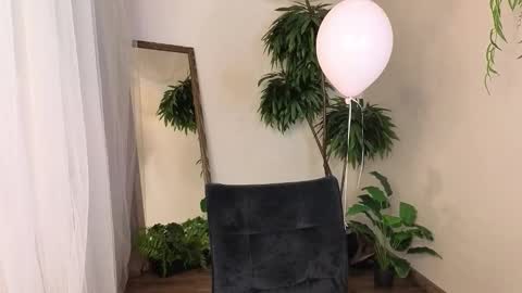 Elise online show from 02/20/26, 06:26