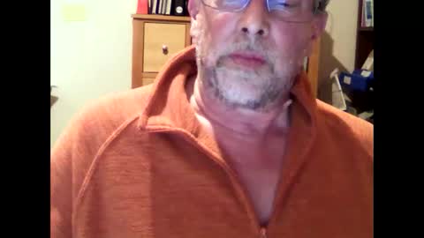 Snapshot of hereford66 chatting on 04/18/26, 07:07 hereford66 online show from 04/18/26, 07:07