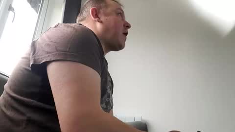 heretoserveyouall online show from 01/18/26, 01:59